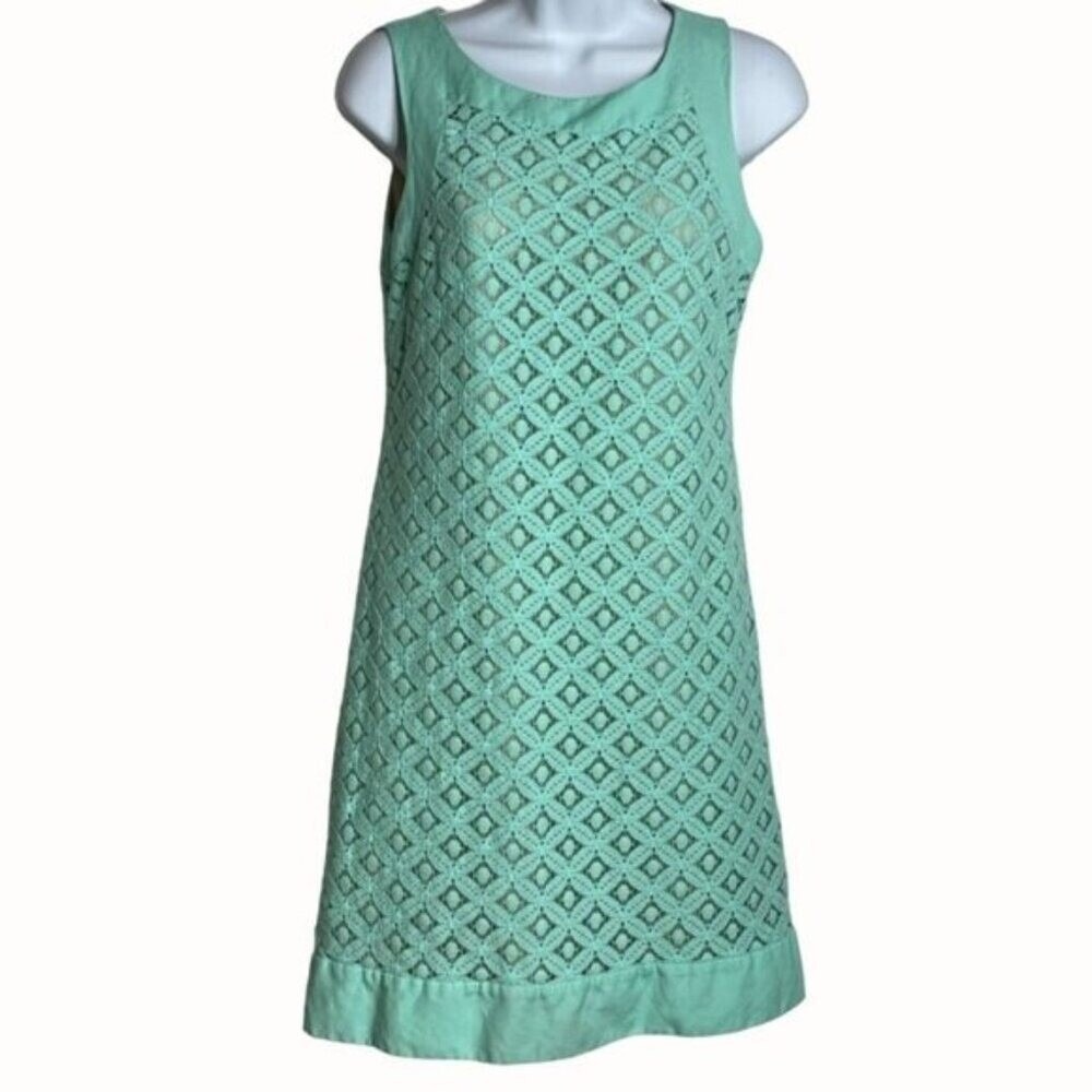 Eliza J Mint Green Eyelet Lace Sleeveless Shift Dress Size 4 Lined Round Neck